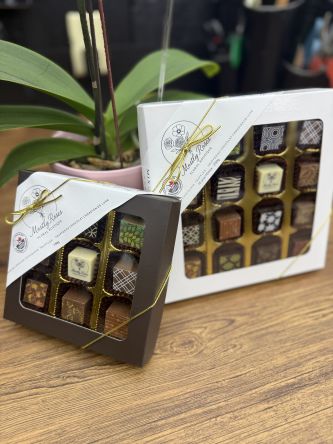 Mostly Roses Box of Chocolates- by Choccostyle