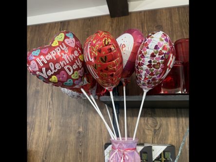 Valentine Balloon Pick 