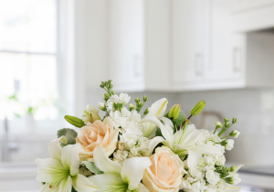 Teleflora's Isle Of White Bouquet