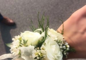 Blanc Belle Wrist Corsage