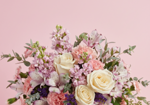 Teleflora's Pretty Pastel Bouquet